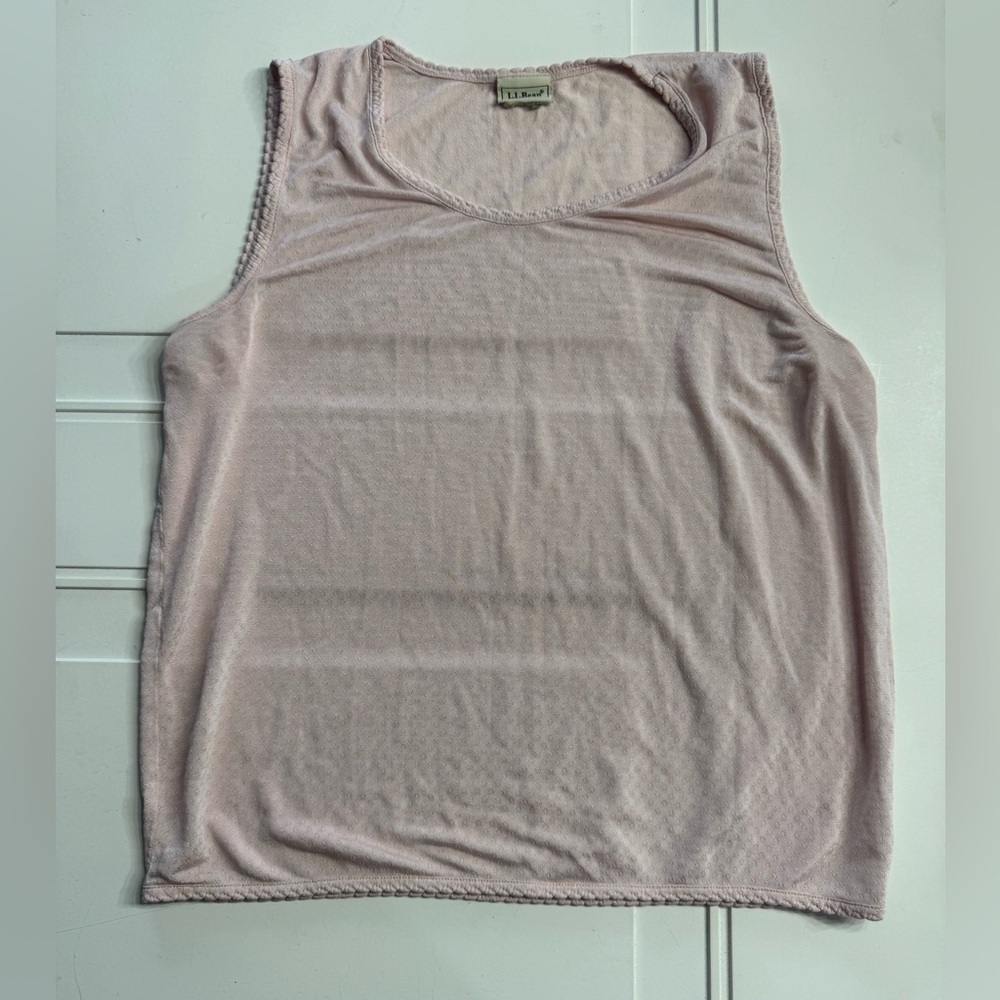 L.L. Bean Women’s Size Medium Pink Textured Tank Top